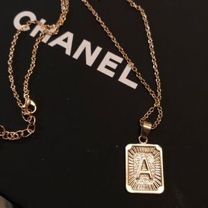GOLD INITIAL ‘A’ NECKLACE + PENDANT